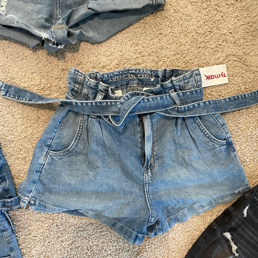 American Eagle shorts with a tie belt